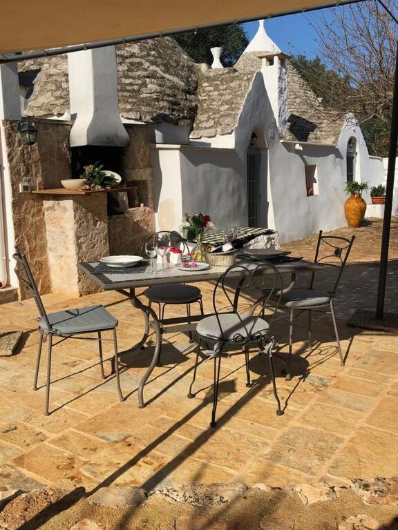 Chateaux des Trulli San Michele Salentino Extérieur photo